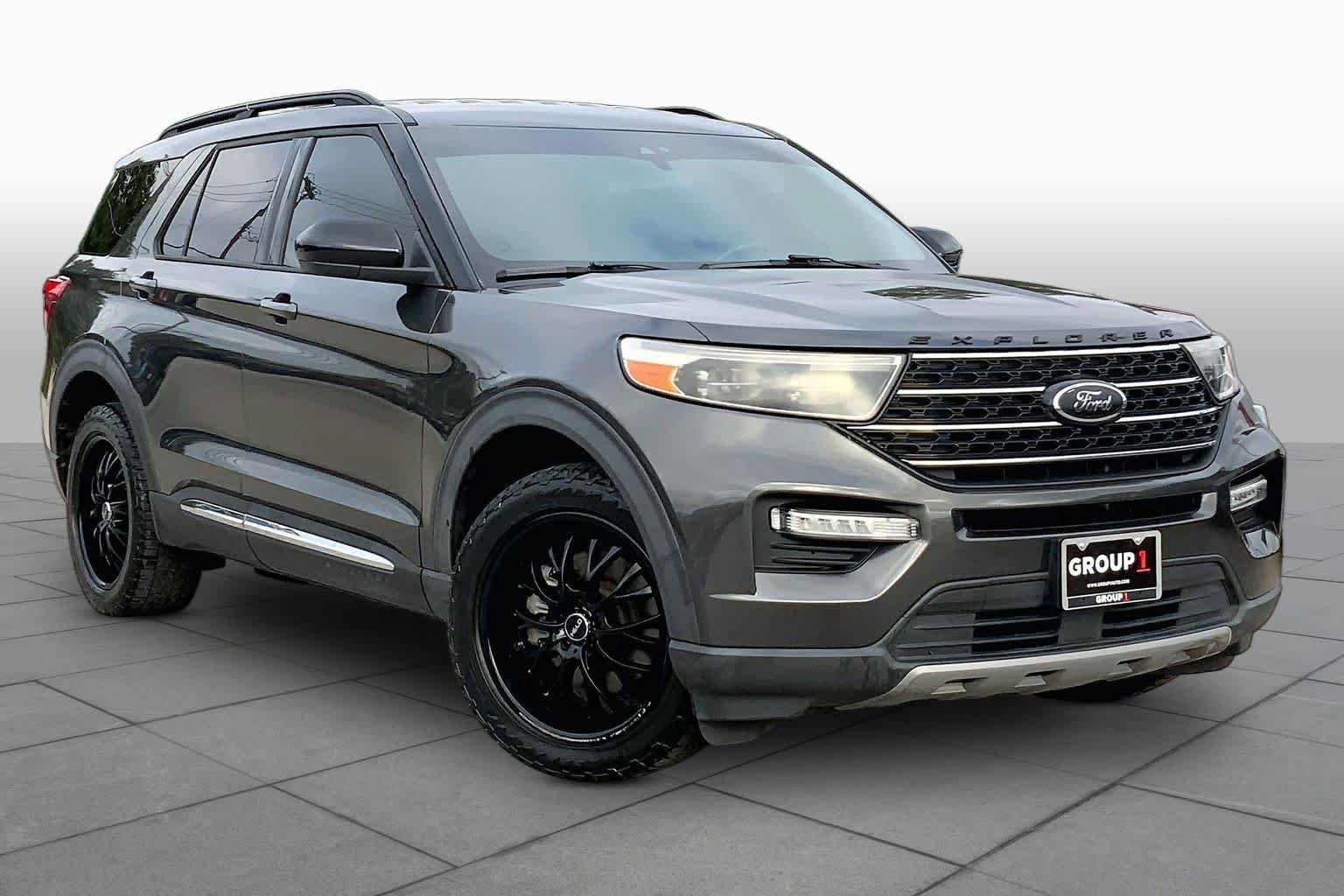 Pre-Owned 2020 Ford Explorer XLT
