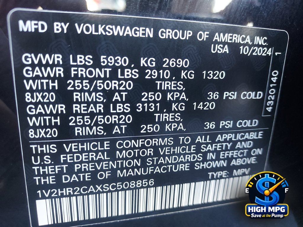 Used 2025 Black Volkswagen 2.0T SE w/Technology image 36