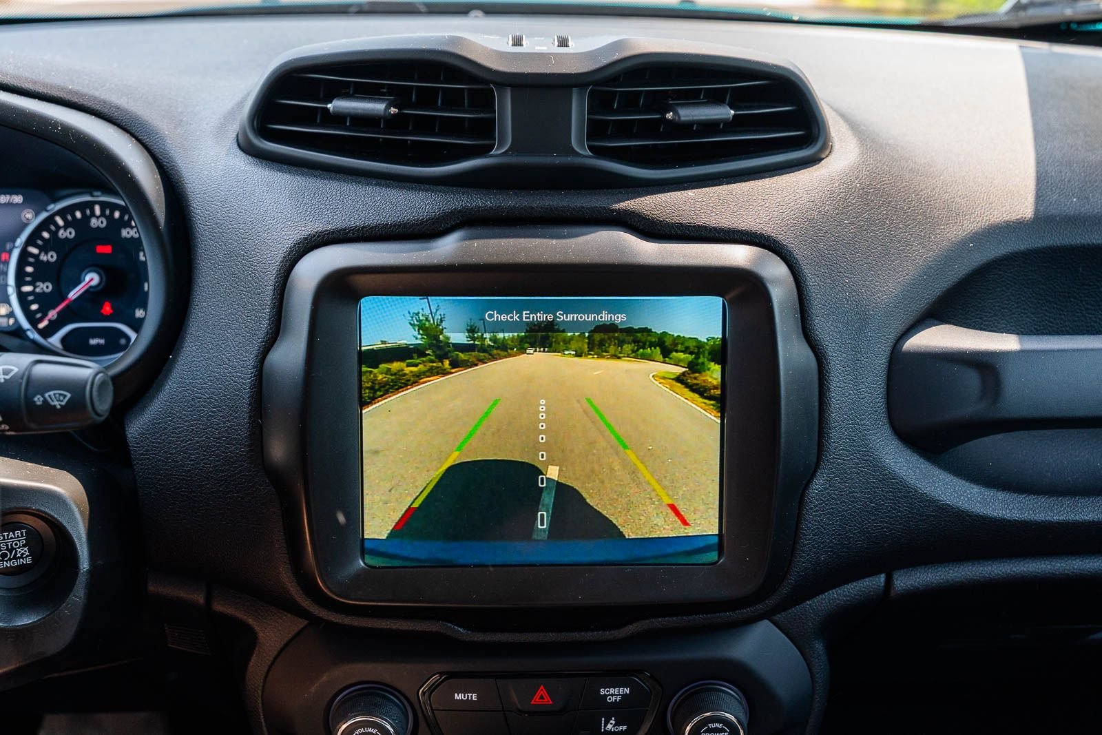 Used 2022 Teal Jeep Latitude image 29