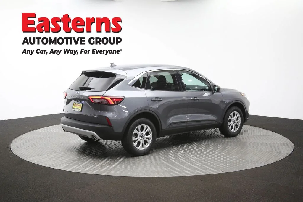 Used 2024 Gray Ford Active image 42