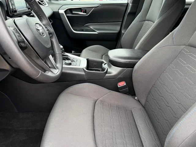 Used 2022 Black Toyota SE image 12