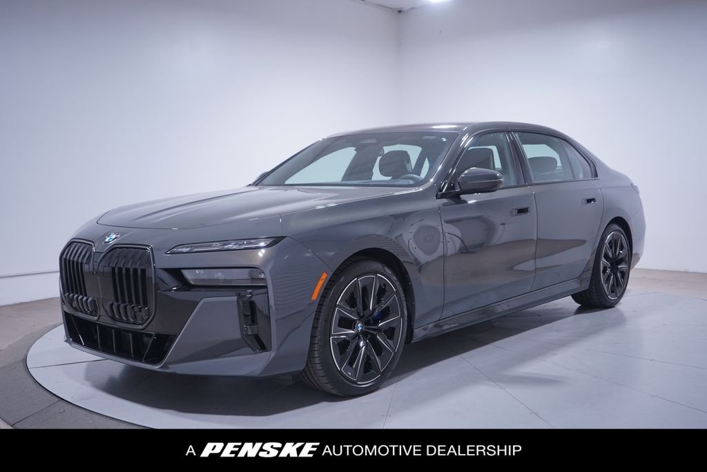2026 BMW 7 Series 740i Sedan's photo