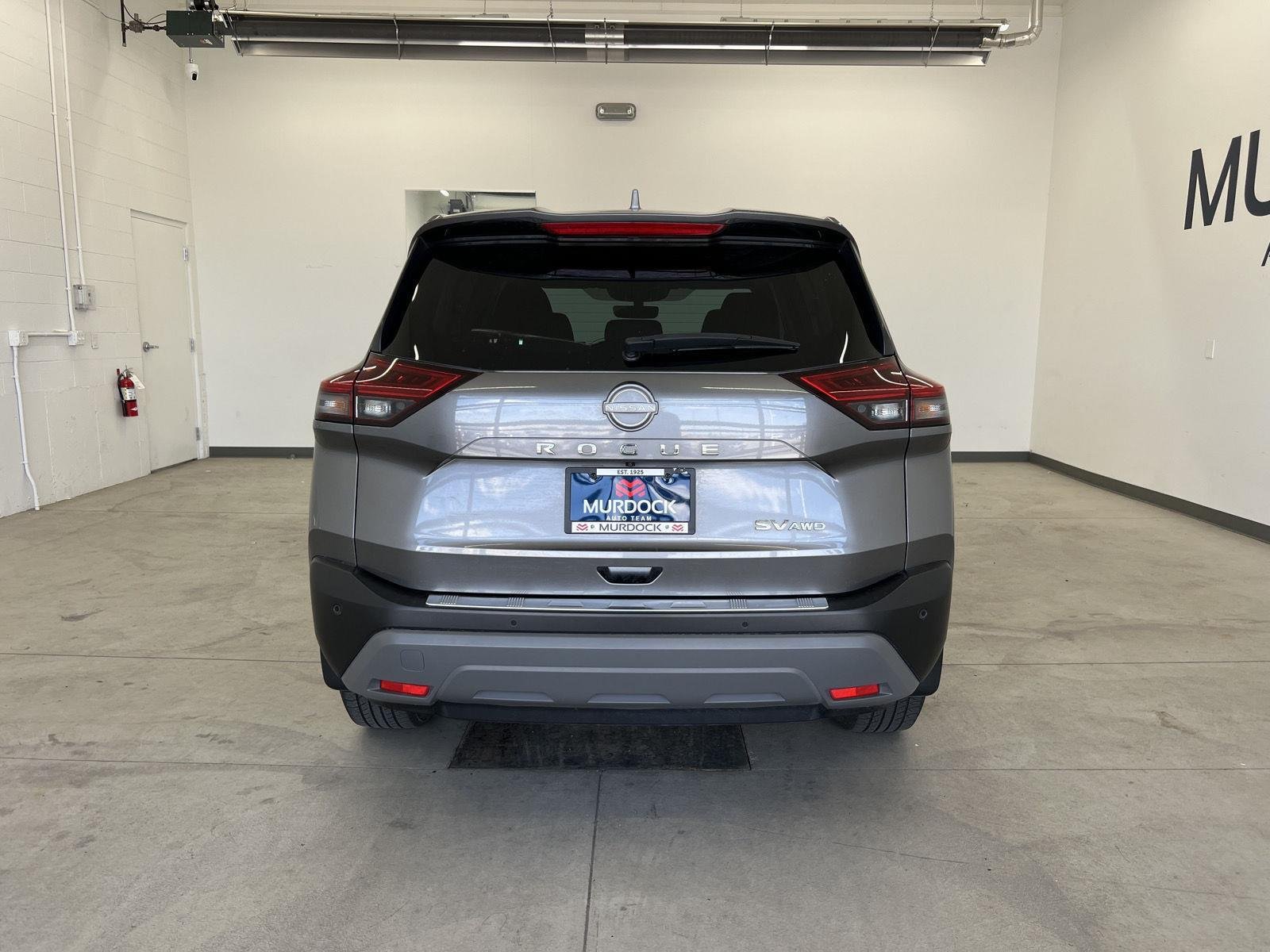 Used 2023 Gun Metallic Nissan SV image 3