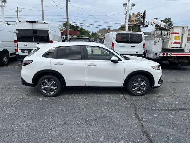 New 2027 Platinum White Pearl Honda LX image 11