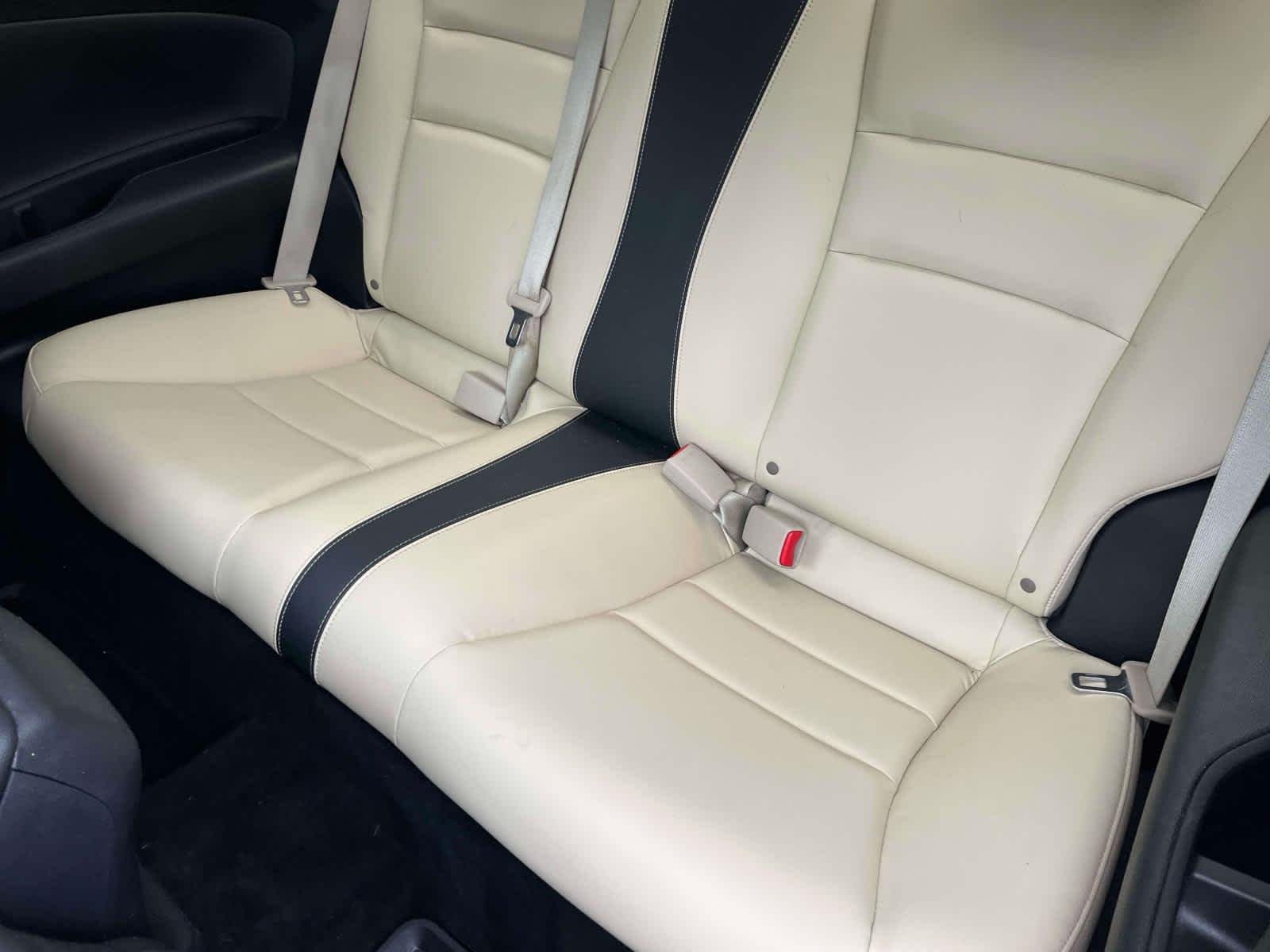 Used 2017  Honda EX-L image 22