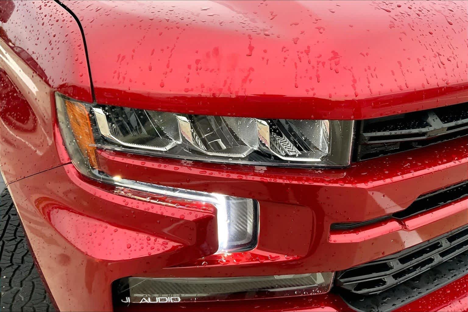 Used 2021 CHERRY RED TINTCOAT Chevrolet RST image 26