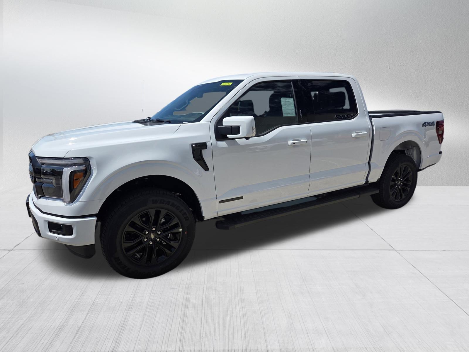 New 2026 Oxford White Ford LARIAT image 2