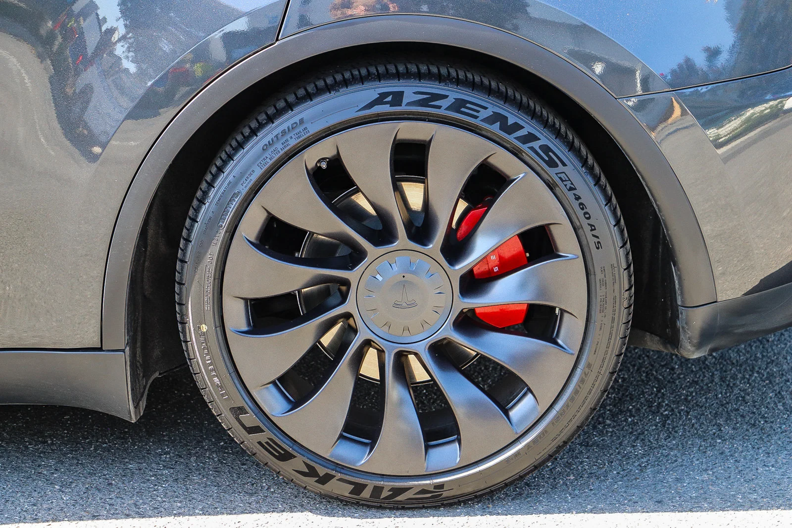 Used 2024 Stealth Gray Tesla Performance image 14