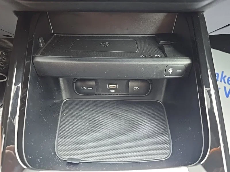 Used 2023 Black Kia GT-Line image 18