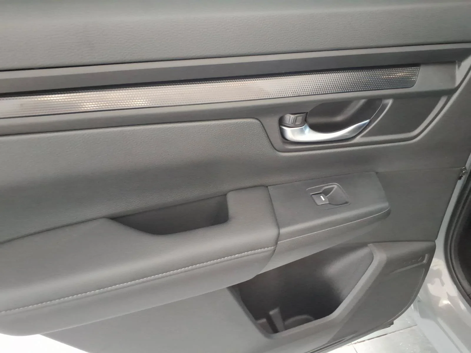 2024 Honda CR-V LX - Photo 47