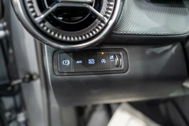 2027 Chevrolet Equinox LT - Photo 18