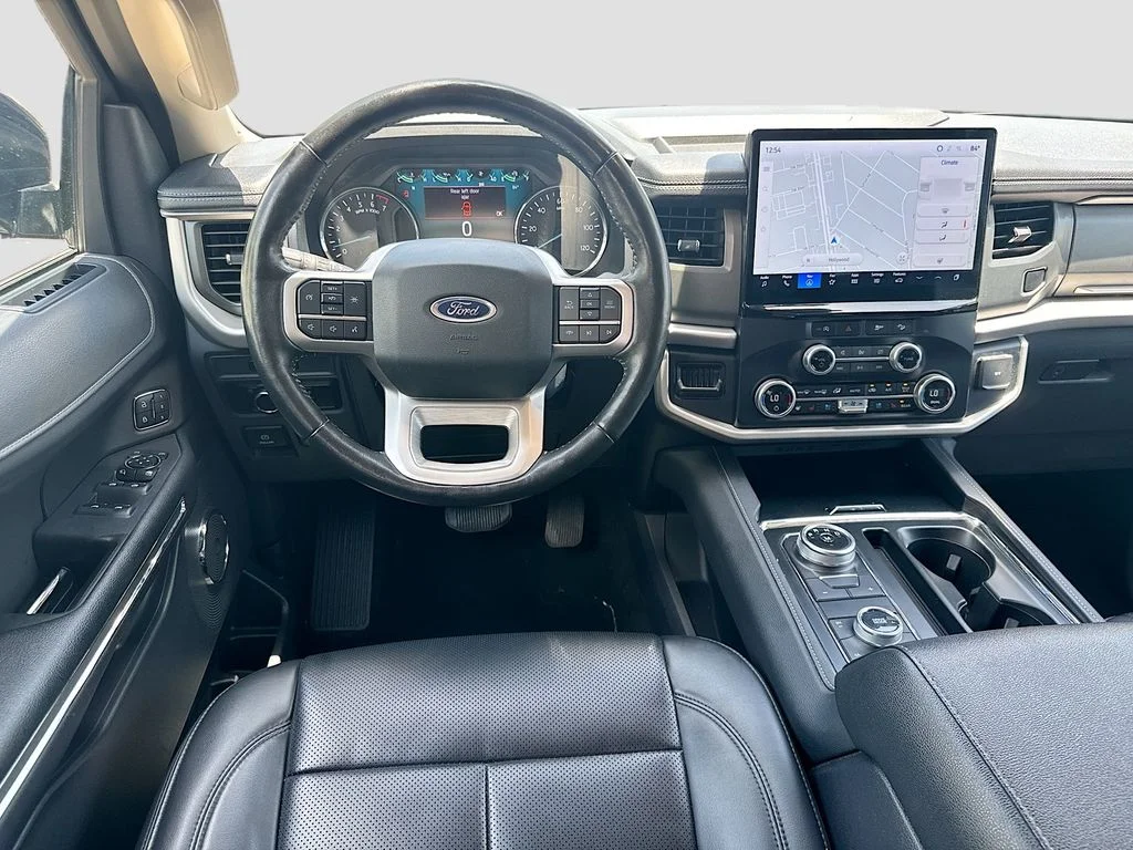 Used 2024 Black Ford XLT image 23