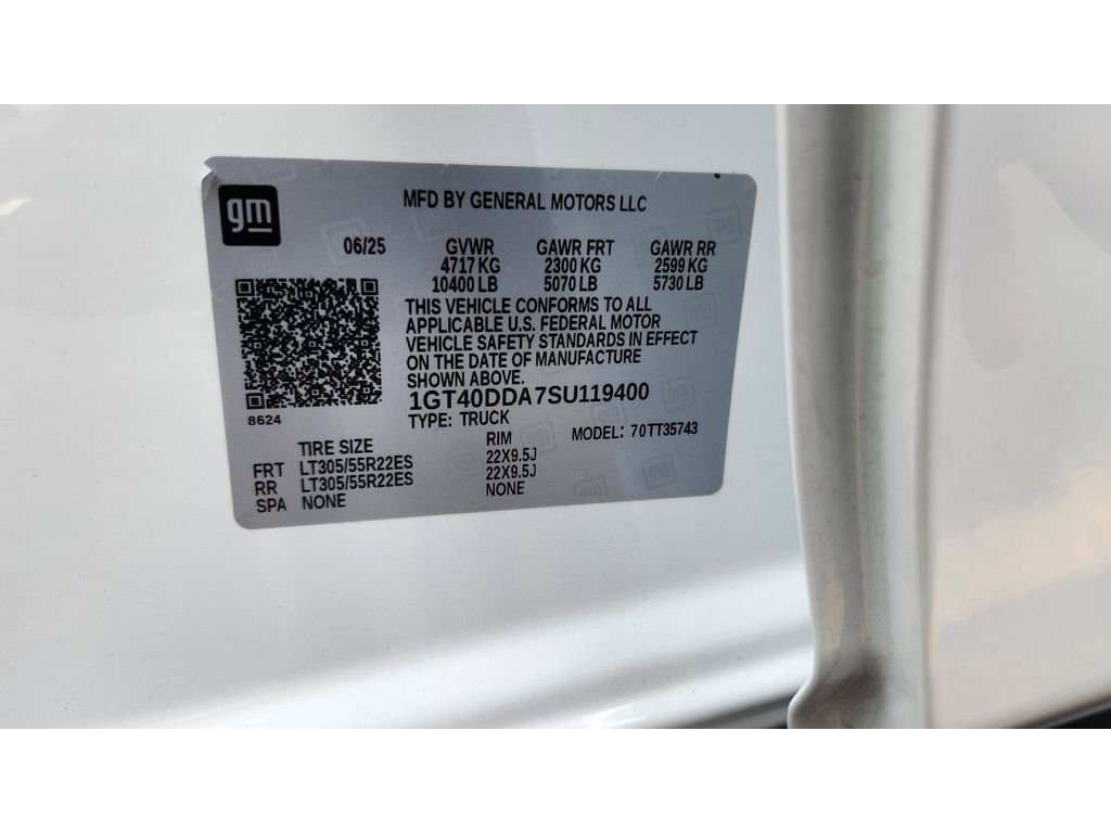 New 2025 Interstellar White GMC 3X image 11