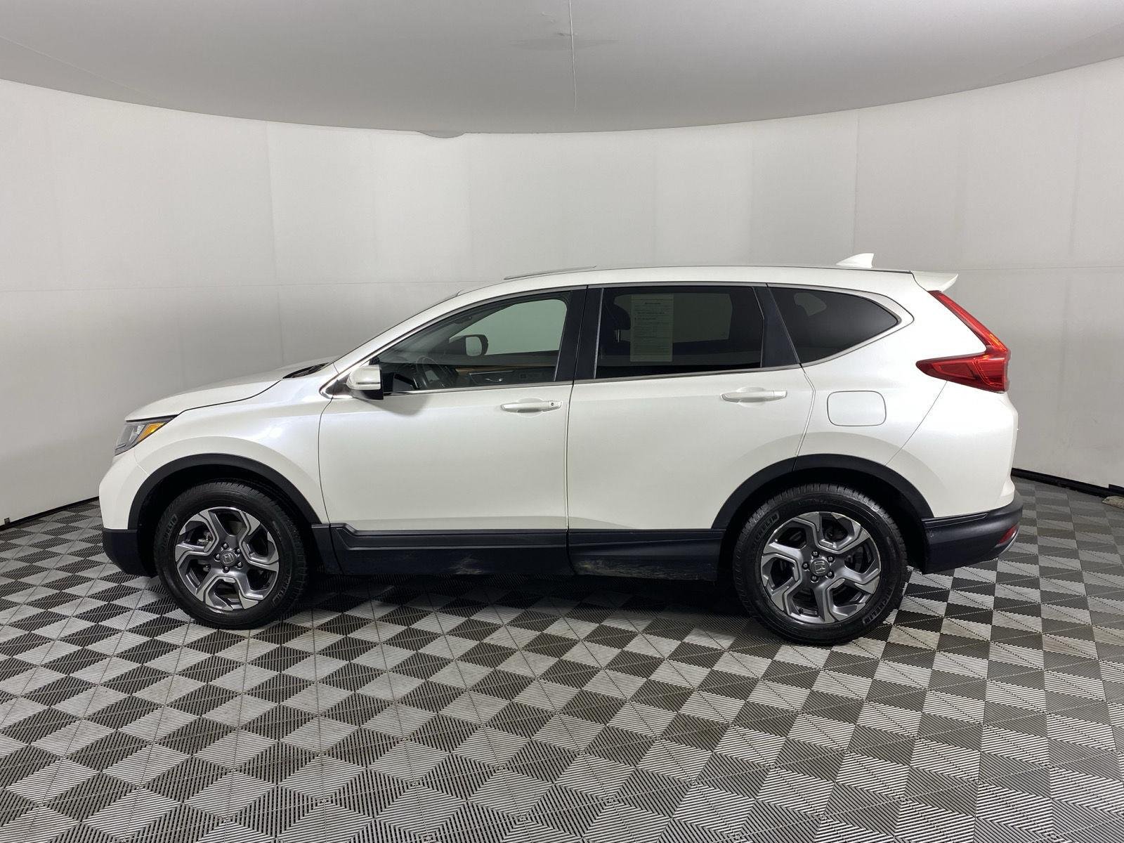 Used 2018 White Diamond Pearl Honda EX-L image 5