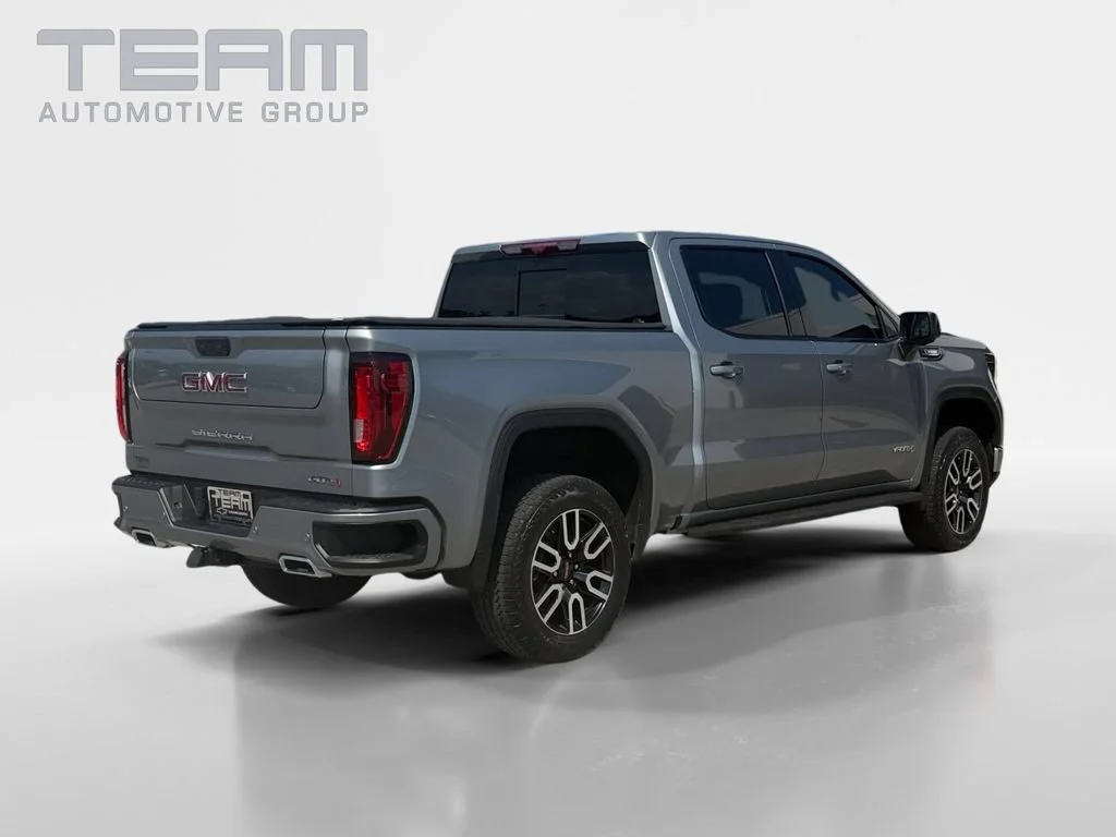 Used 2025 Sterling Metallic GMC AT4 image 7