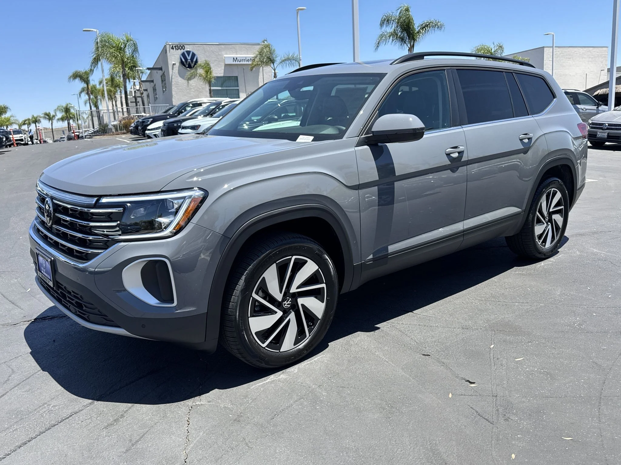 New 2026 Pure Gray Volkswagen 2.0T SE w/Technology image 3