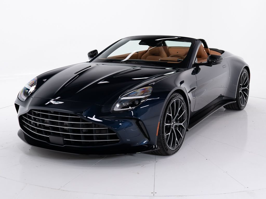 2026 Aston Martin Vantage Base