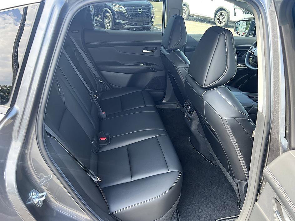 Used 2025 Gun Metallic Nissan SL image 16