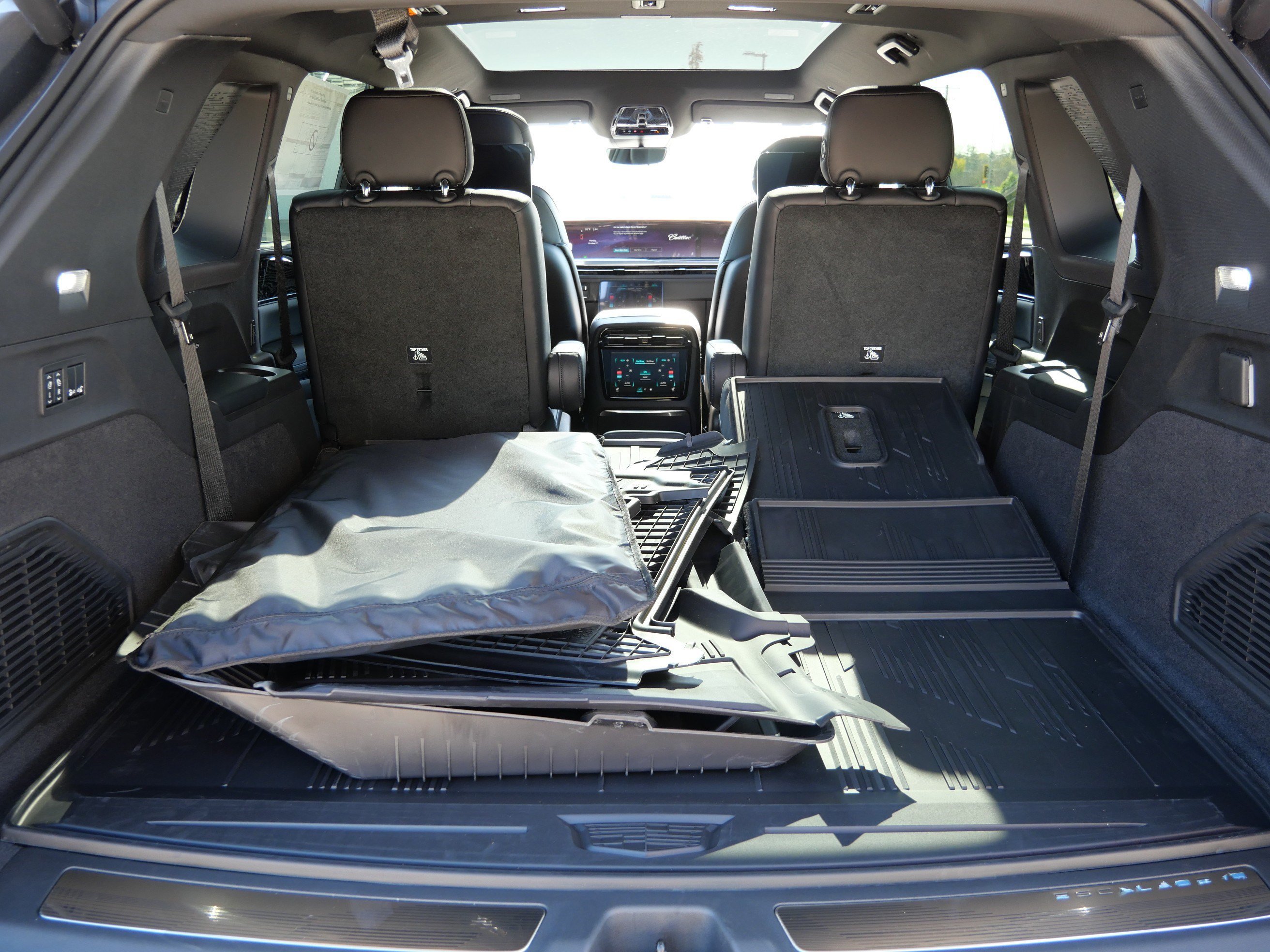 2026 Cadillac Escalade IQ Luxury - Photo 16