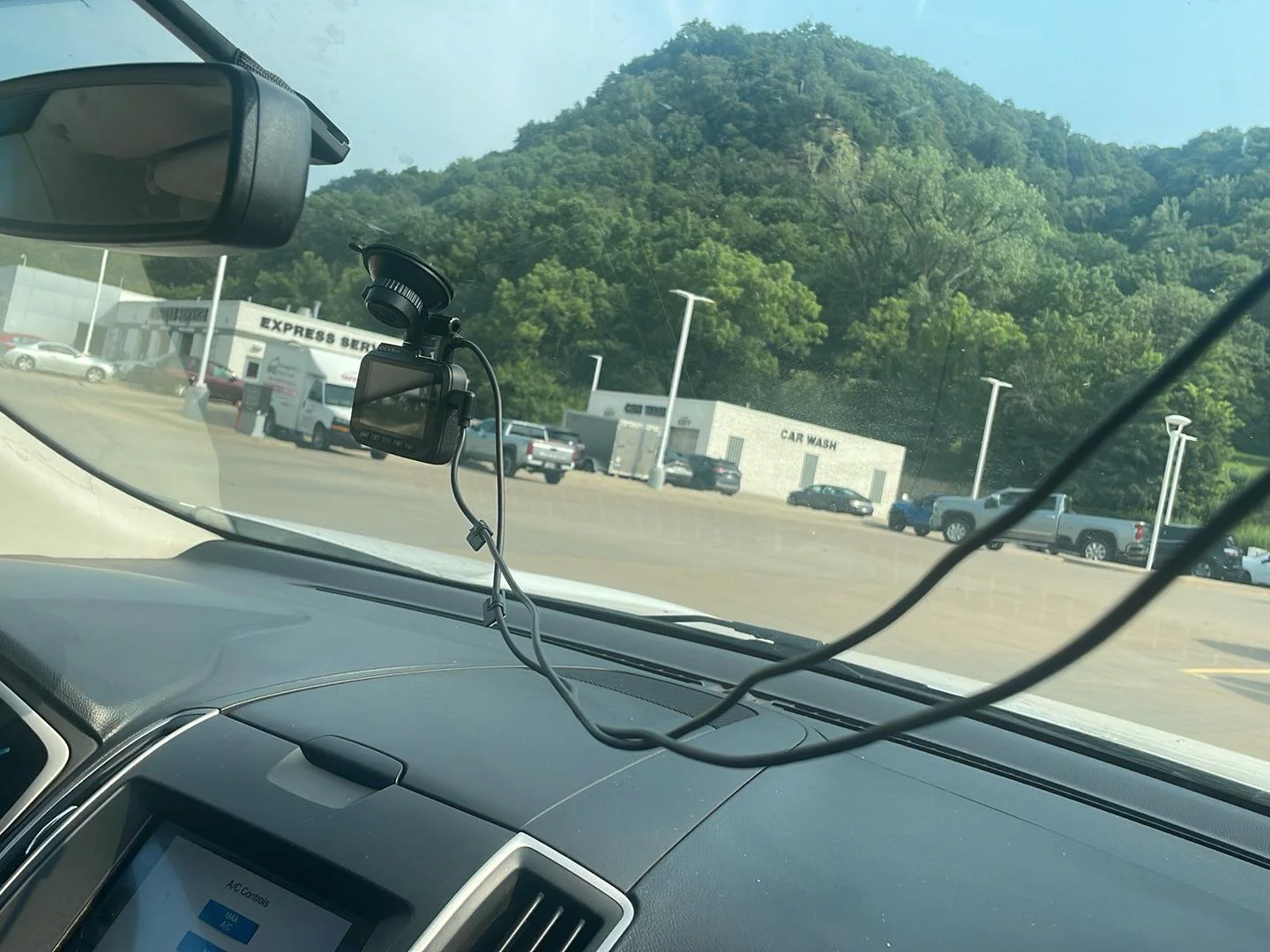 Used 2017 White Ford SEL image 19