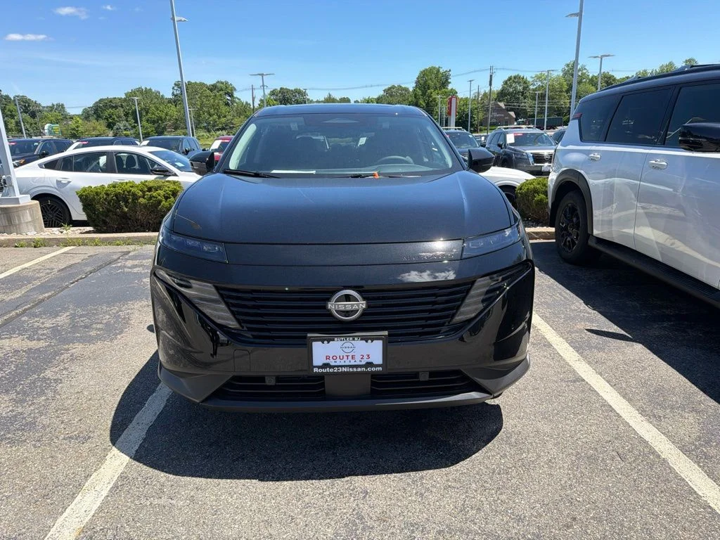 New 2026 Black Nissan SL image 2