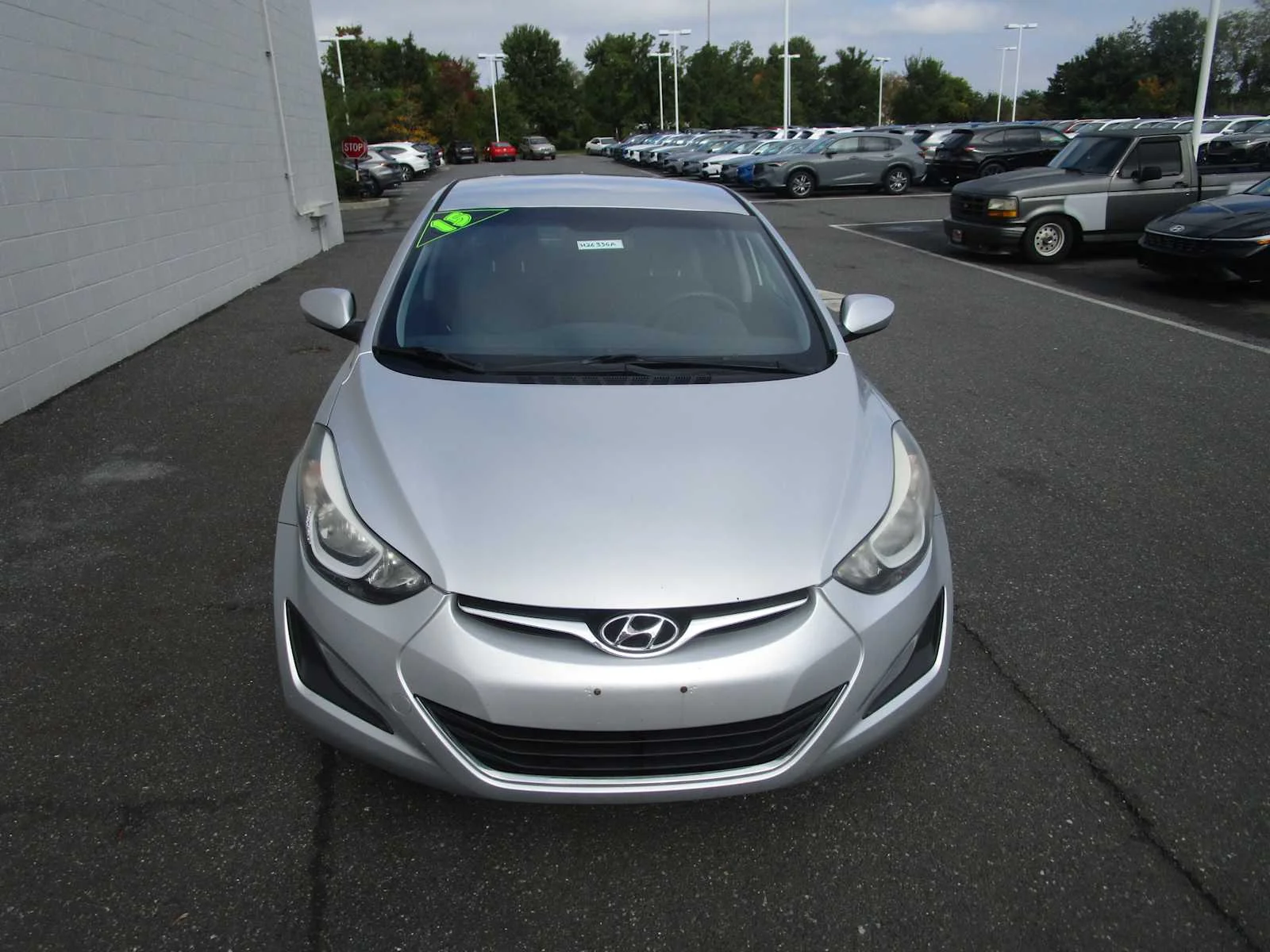 Used 2015 Hyundai Elantra SE with VIN KMHDH4AEXFU264707 for sale in Newark, DE