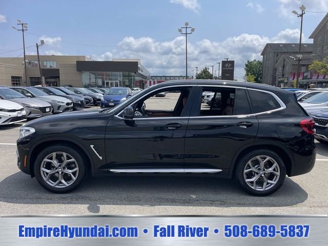 Used 2021 Jet Black BMW xDrive30i image 11