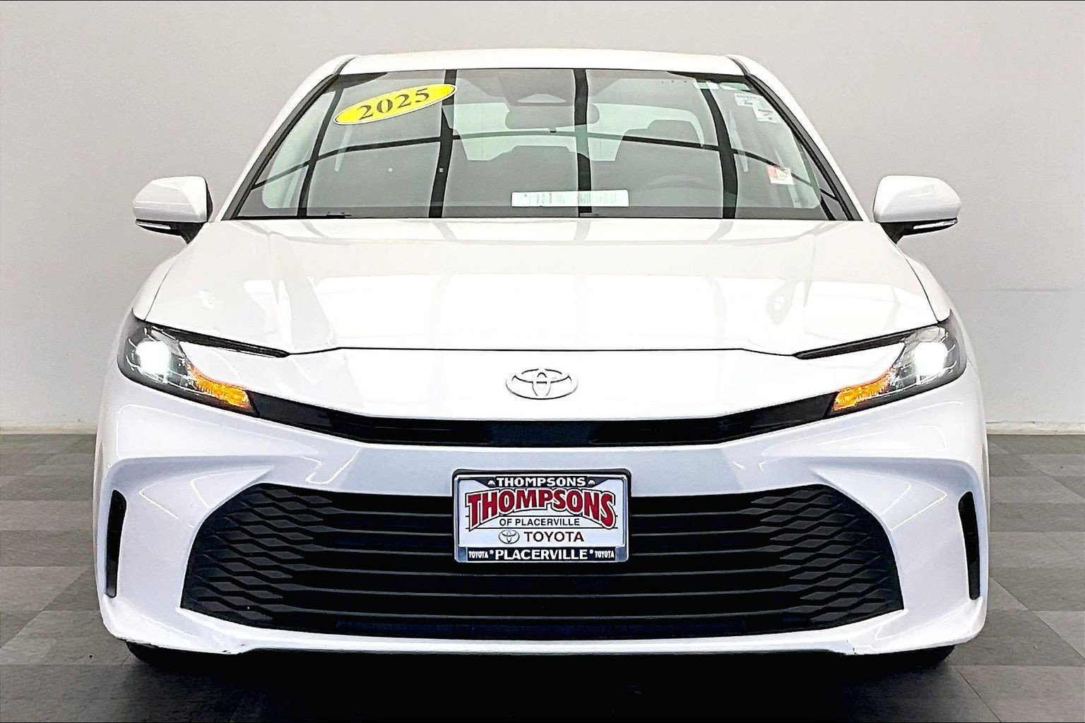 Used 2025 Ice Cap Toyota LE image 2