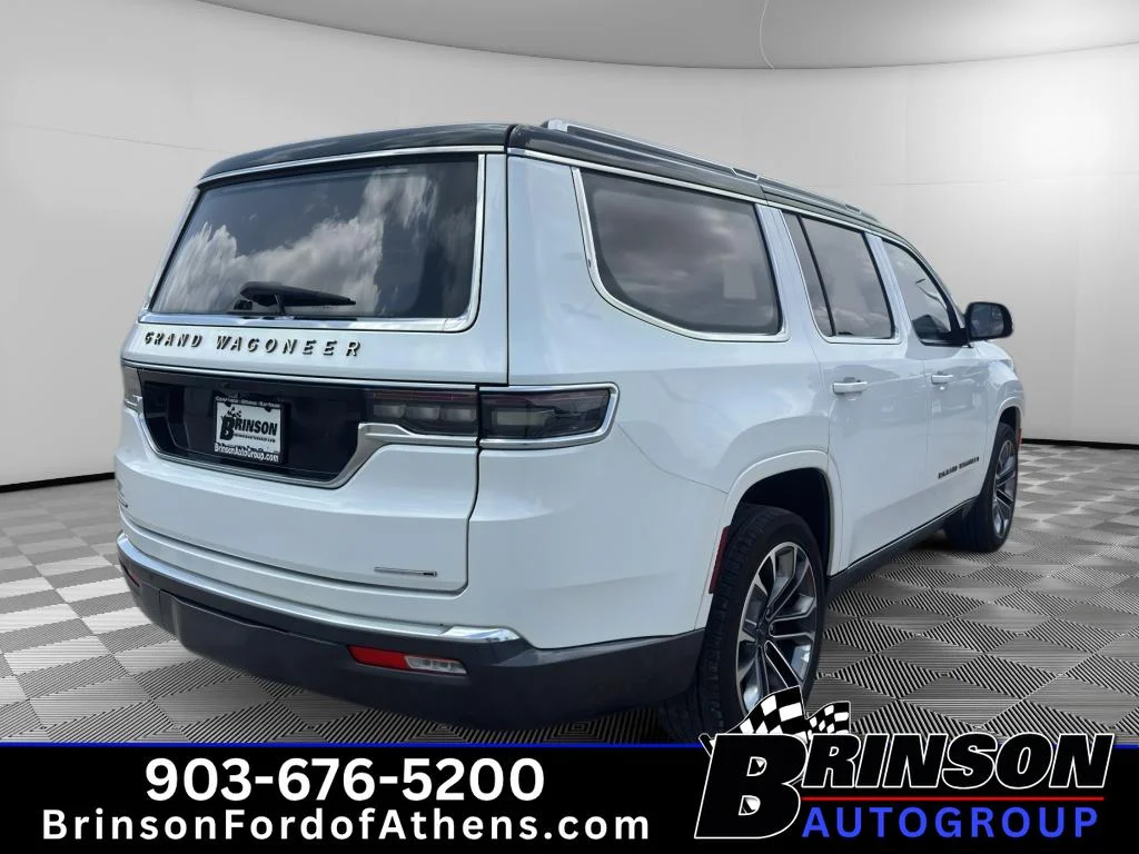Used 2022 Bright White Clearcoat Jeep Series III image 5