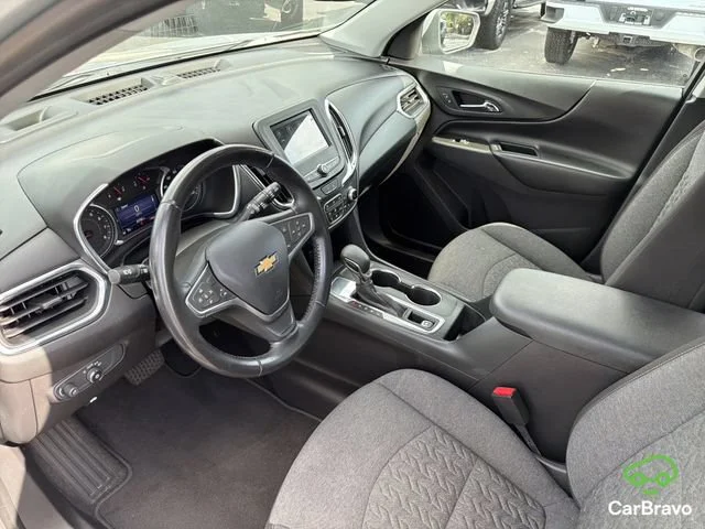 Used 2022 Silver Ice Metallic Chevrolet LT image 19