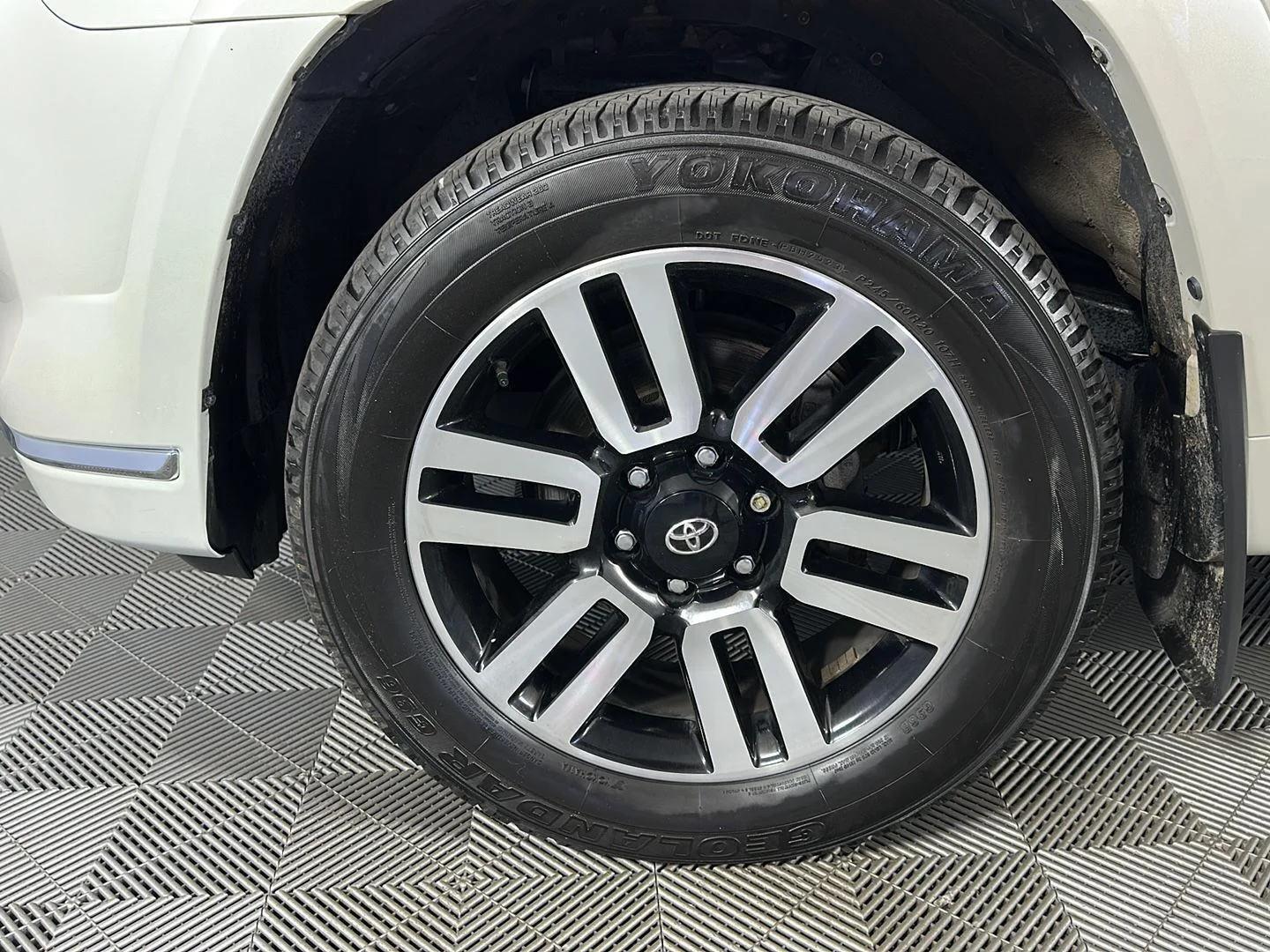 Used 2023 Blizzard Pearl Toyota Limited image 24