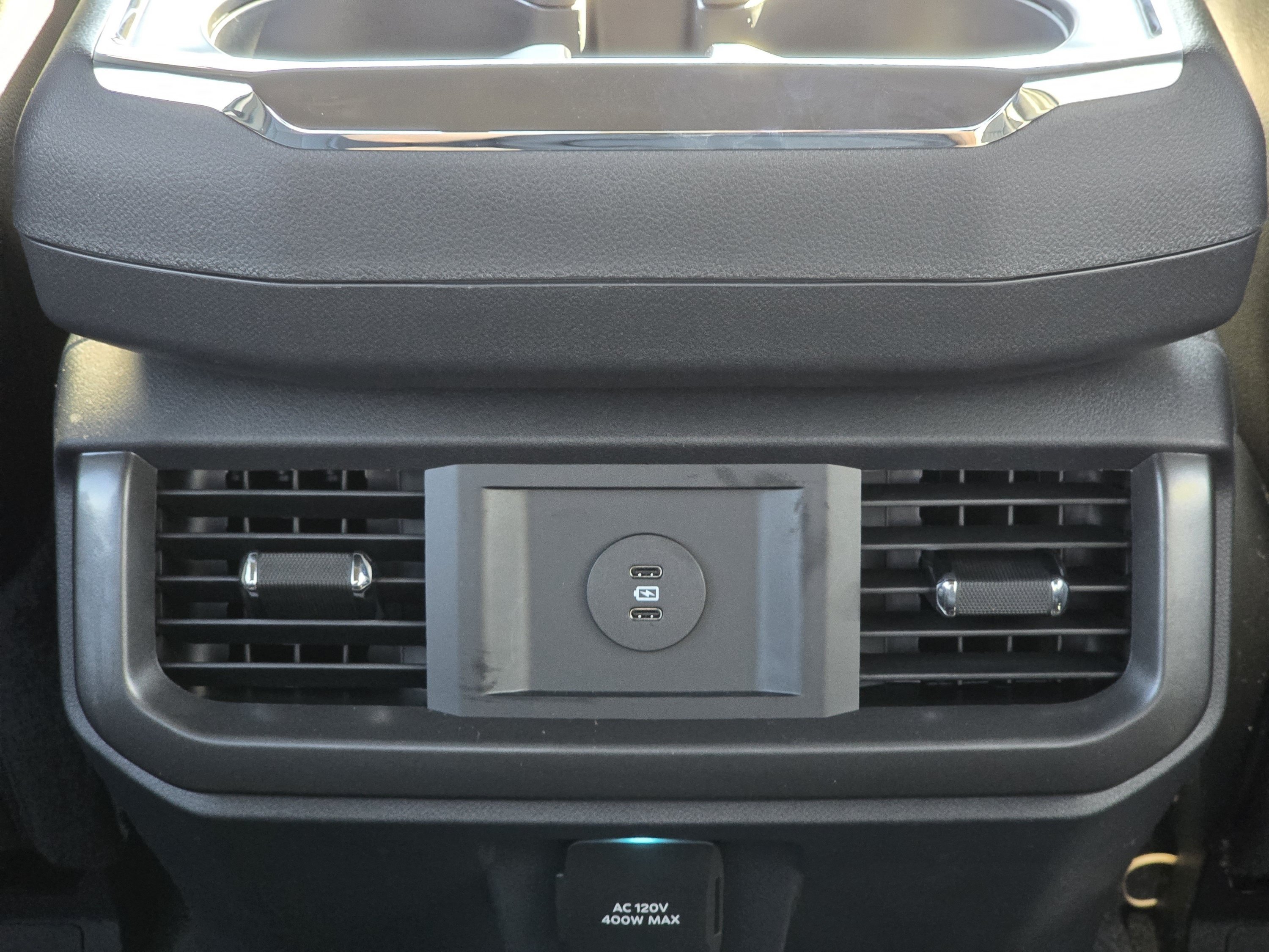 New 2026 Iconic Silver Metallic Ford LARIAT image 34