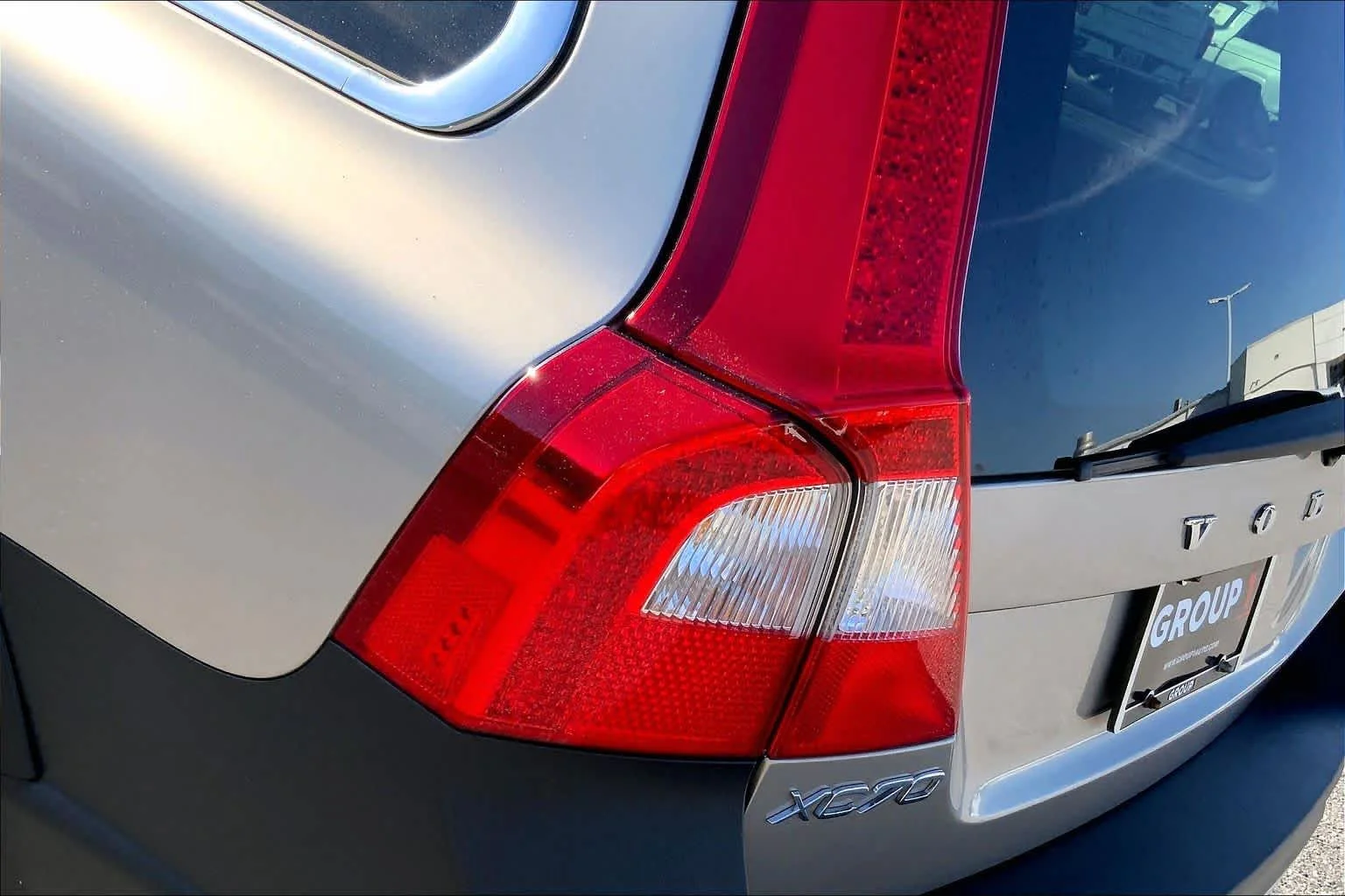 Used 2013 Twilight Bronze Metallic Volvo 3.2L image 26