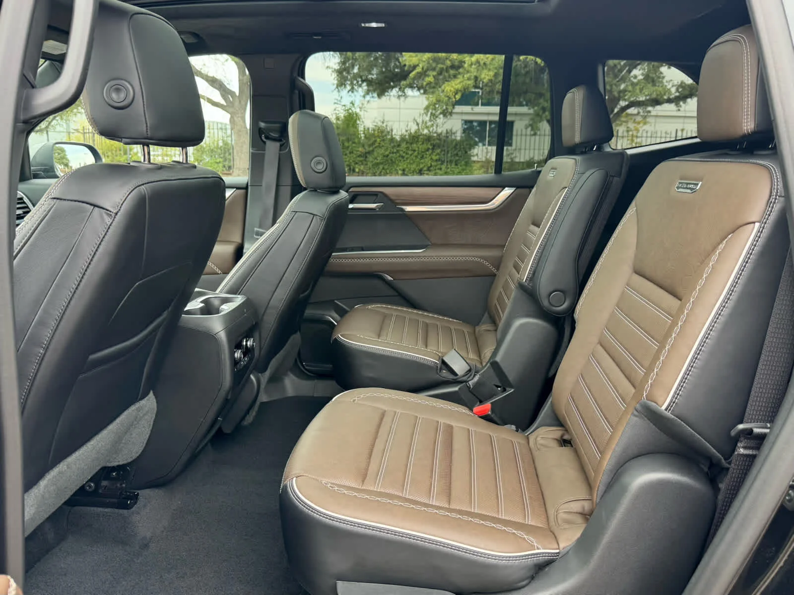 Certified Used 2026 Ebony Twilight Metallic GMC Denali Ultimate image 14