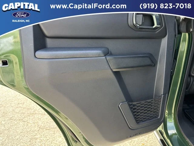 Used 2025 Green Ford Badlands image 18