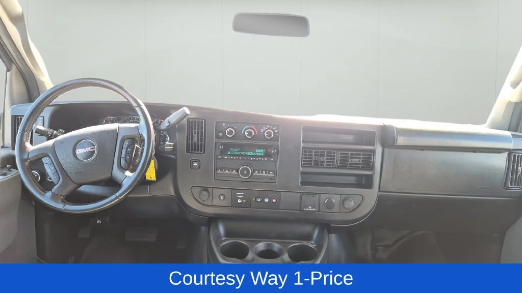 Used 2022 Summit White GMC LS image 11