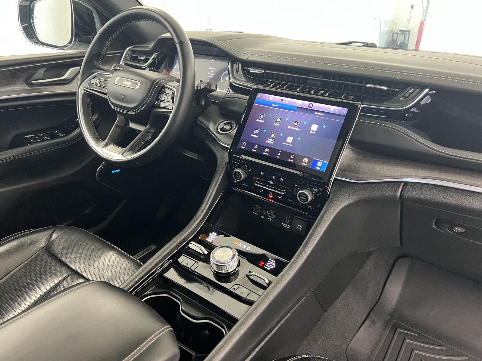 2022 Jeep Grand Cherokee Overland - Photo 29