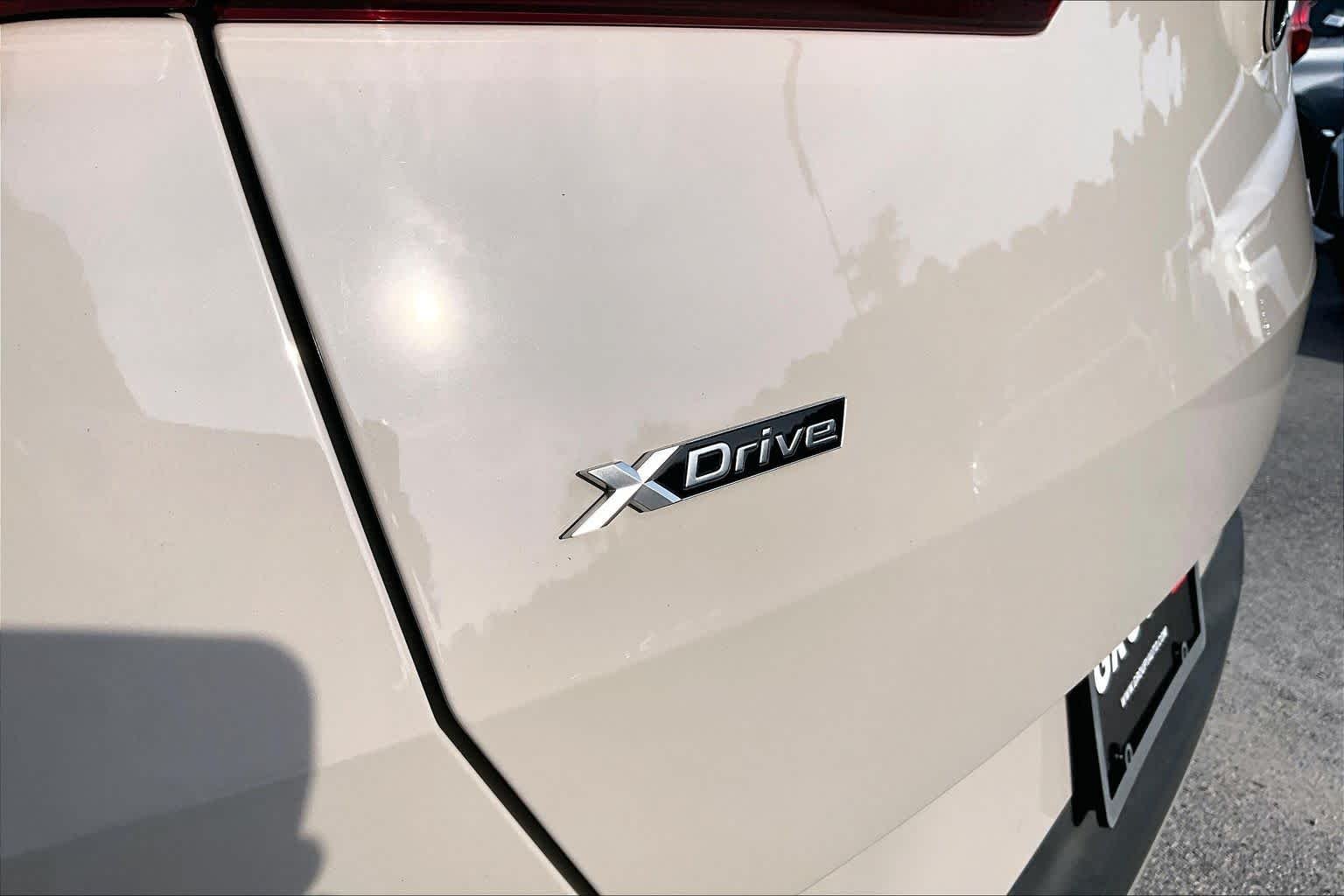 Used 2026 Dune Grey Metallic BMW 30 xDrive image 31
