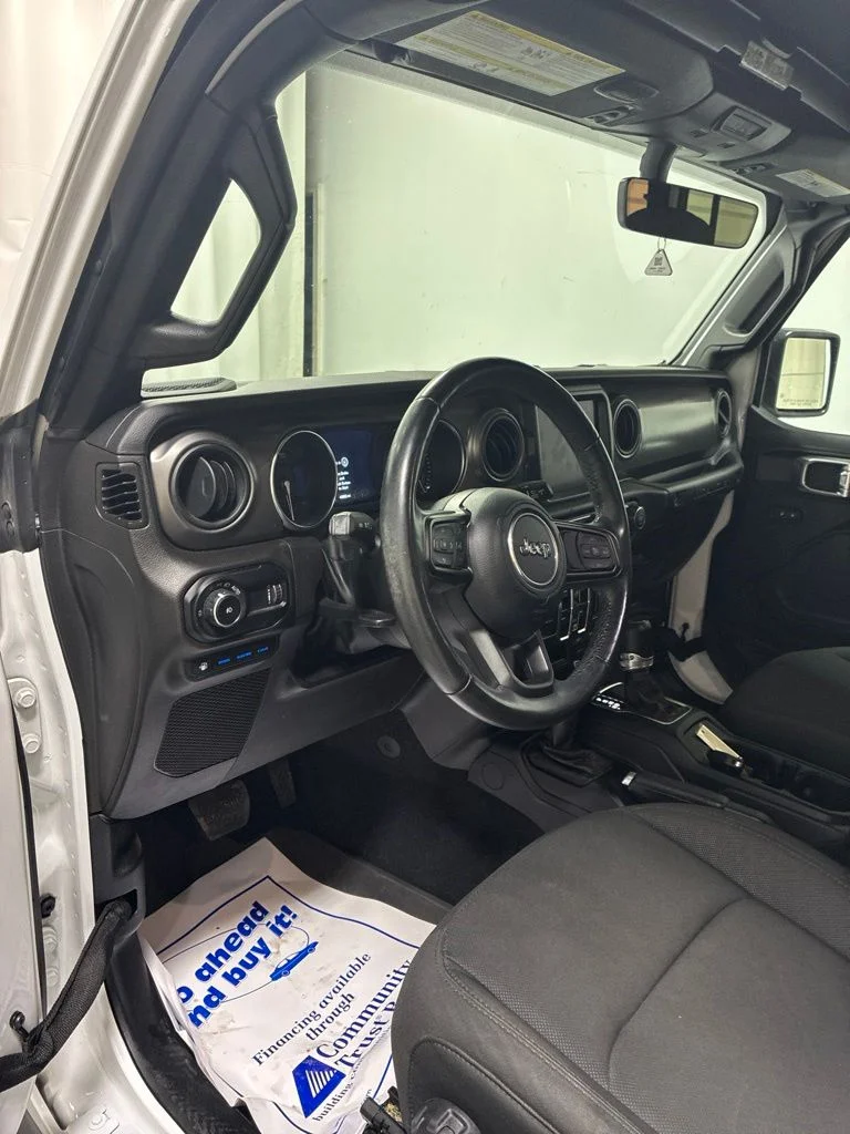 Used 2023 White Jeep Willys 4xe image 11