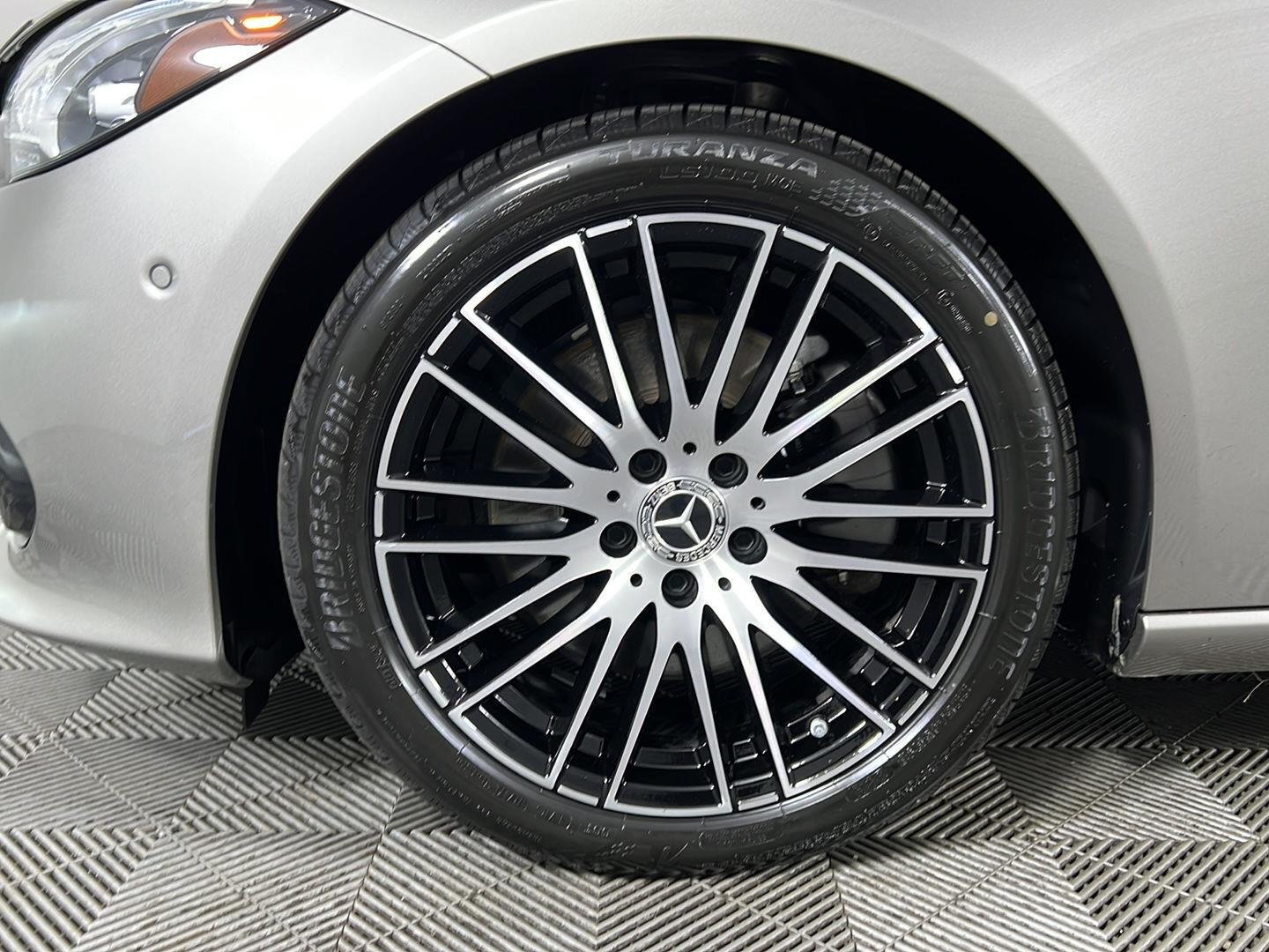 Certified Used 2024 Mojave Silver Metallic Mercedes-Benz C 300 image 28