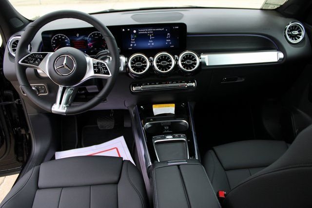 2025 Mercedes-Benz GLB Base - Photo 36