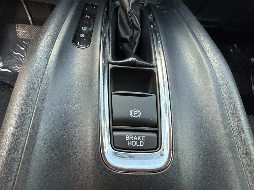 Used 2020 Gray Honda LX image 31