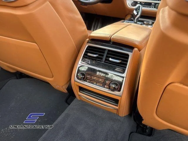 2022 BMW 7 Series 750i - Photo 23