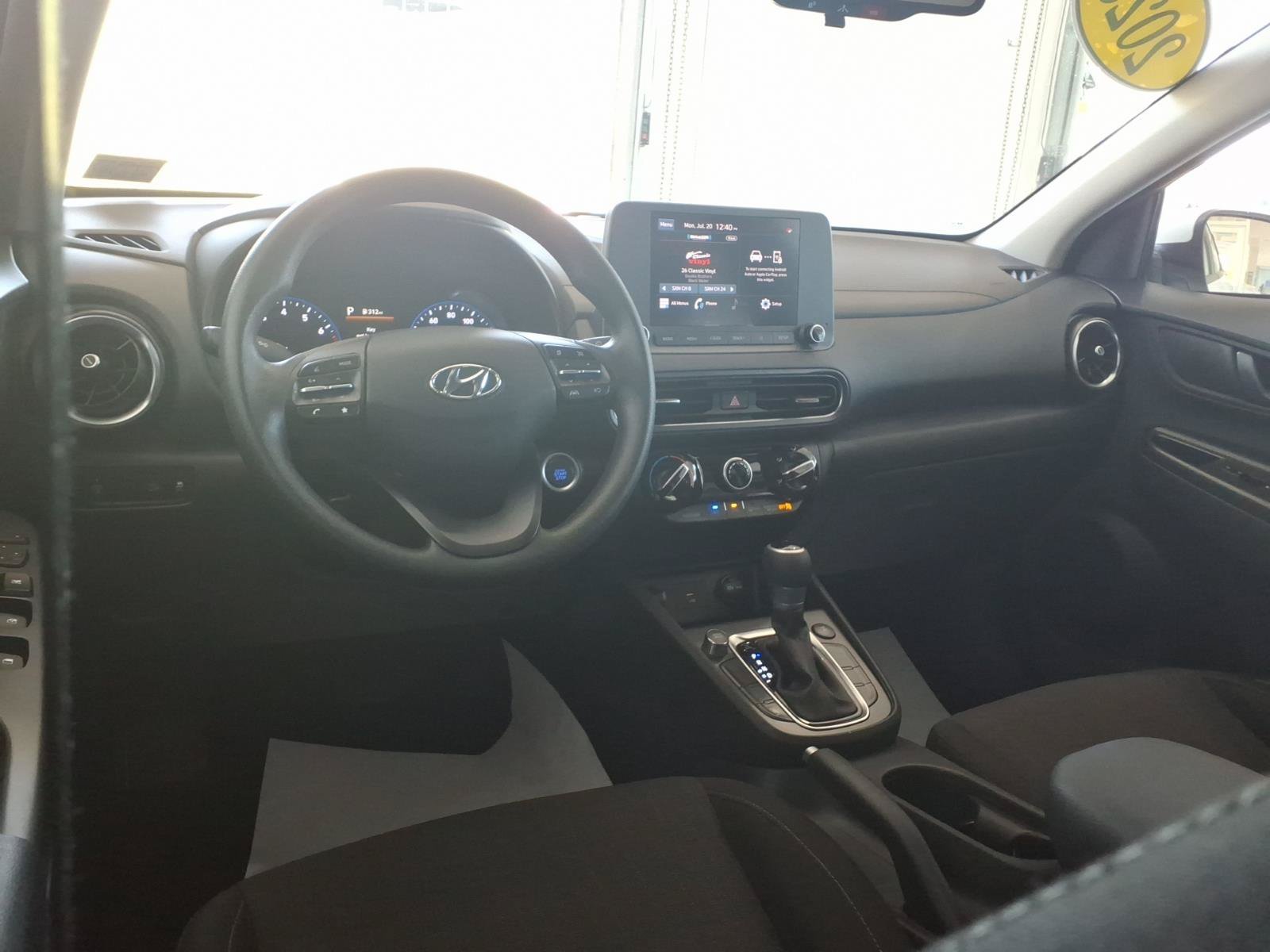 2023 Hyundai Kona SEL - Photo 14