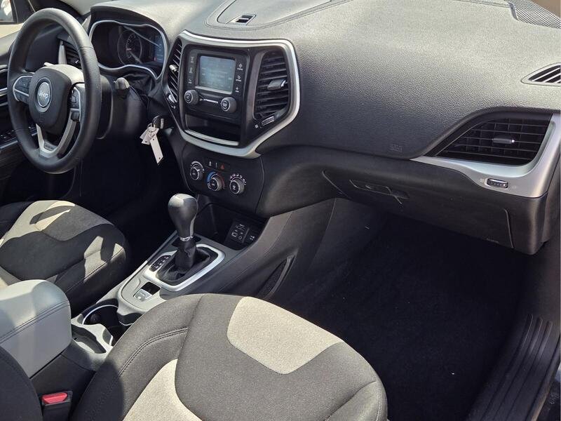 Used 2014 Brilliant Black Crystal Pearlc JEEP FWD 4DR SPORT image 19