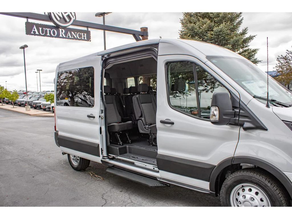 New 2026 OXFORD WHITE Ford XLT image 13