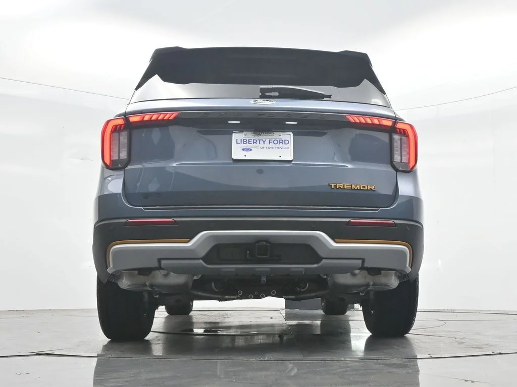New 2026 Vapor Blue Metallic Ford Tremor® image 48