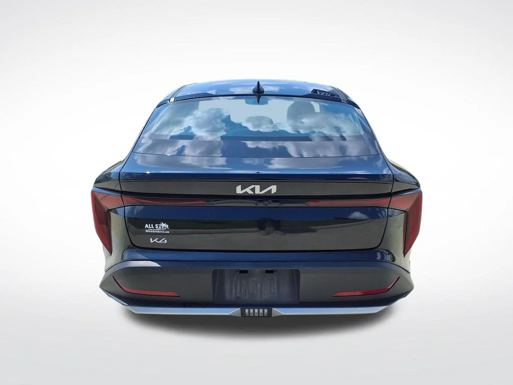 Used 2025 Black Kia LXS image 7