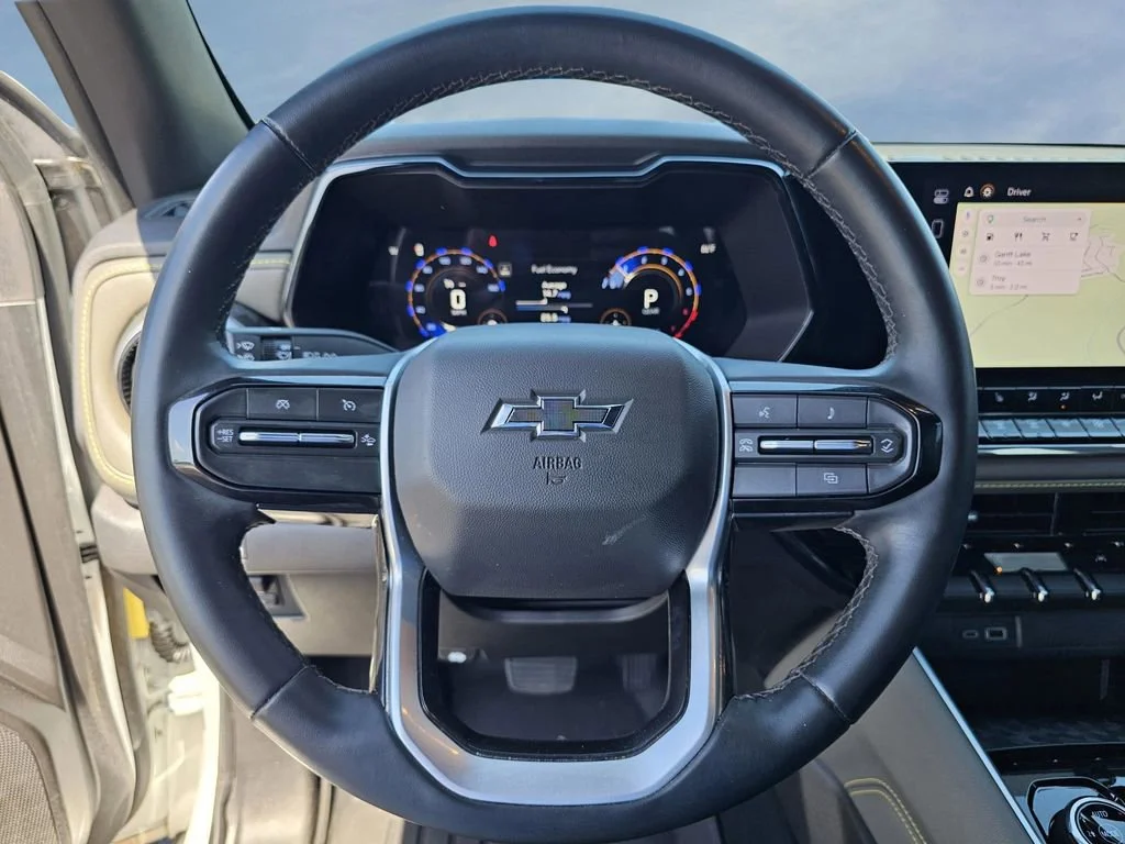 Used 2024 Summit White Chevrolet ZR2 image 18