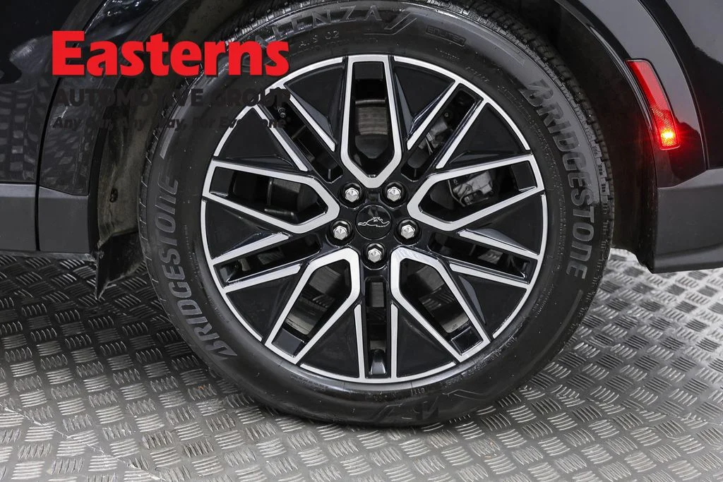 Used 2025 Black Ford Premium image 35
